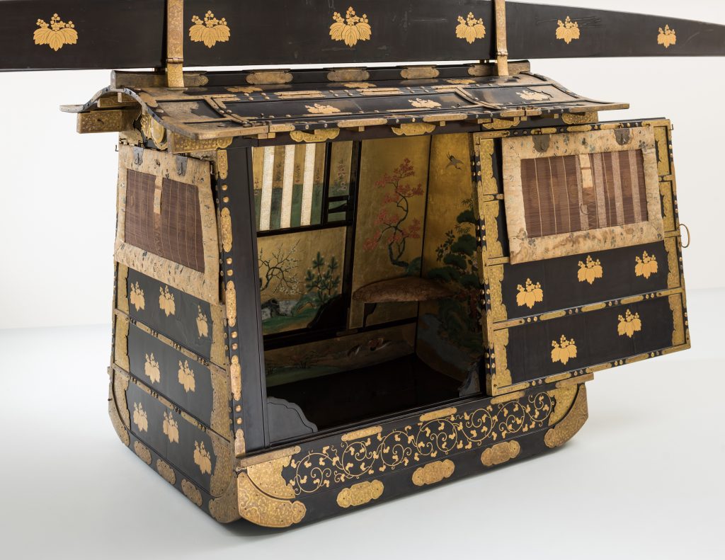 修理後初公開　女乗物